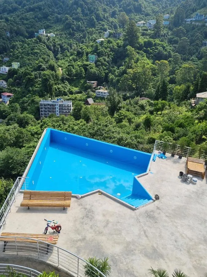 Calypso Kvariati Inn 3*,